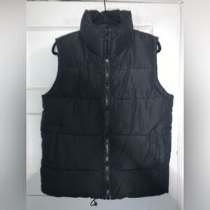 Black winter puffer vest mock neck‎ full zip no brand size XS